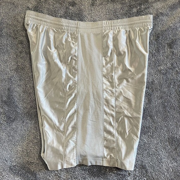 Nike Mens Athletic Basketball Shorts Size XL Gray Silver Drawstring - Picture 3 of 5